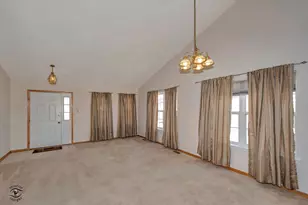 1606 Donegal Dr, Minooka, IL 60447 - Photo 3