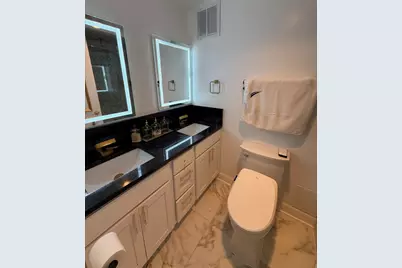 505 N Lake Shore Drive #2017, Chicago, IL 60611 - Photo 17