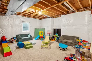 15911 Crimson Dr, Lockport, IL 60441 - Photo 31