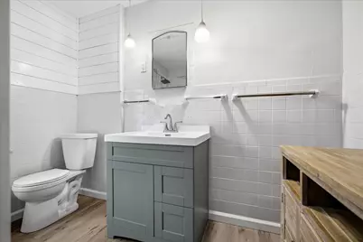 811 W College Avenue, Normal, IL 61761 - Photo 17