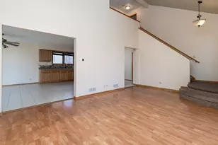 97 Mark Ln, Fox Lake, IL 60020 - Photo 5