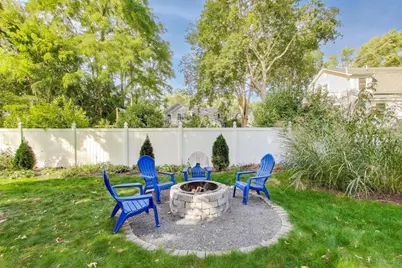 421 E Willow Avenue, Wheaton, IL 60187 - Photo 31