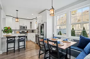 421 E Willow Ave, Wheaton, IL 60187 - Photo 7