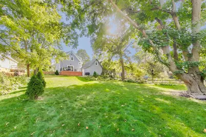 421 E Willow Avenue, Wheaton, IL 60187 - Photo 33