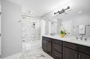 421 E Willow Ave, Wheaton, IL 60187 - Photo 19