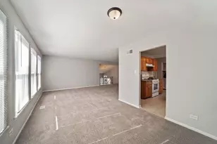 526 King Arthur Way, Bolingbrook, IL 60440 - Photo 7