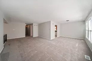 526 King Arthur Way, Bolingbrook, IL 60440 - Photo 5