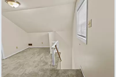 209 N Maple Street, Grant Park, IL 60940 - Photo 15