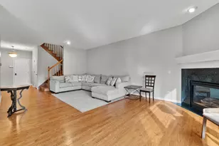 217 Winding Trails Dr, Willow Springs, IL 60480 - Photo 5