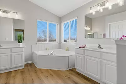 2404 Sumac Drive, Yorkville, IL 60560 - Photo 29