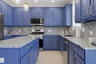 2404 Sumac Dr, Yorkville, IL 60560 - Photo 15