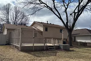 1405 E Bailey Rd, Naperville, IL 60565 - Photo 21