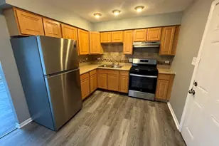 12204 S Lawndale Ave, Alsip, IL 60803 - Photo 5