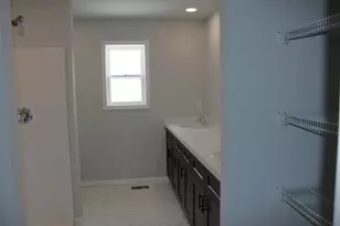 837 Blackhawk Dr, Braidwood, IL 60408 - Photo 9