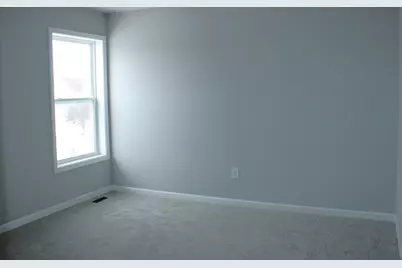 837 Blackhawk Drive, Braidwood, IL 60408 - Photo 13