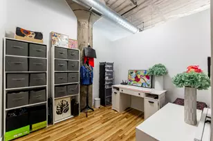 1110 W 15th St, Chicago, IL 60608 - Photo 11