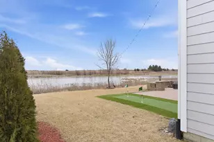 306 Atkinson Dr, Sugar Grove, IL 60554 - Photo 37