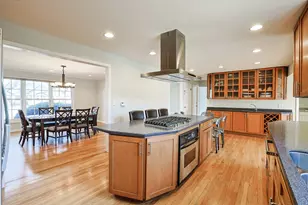 3935 Russett Ln, Northbrook, IL 60062 - Photo 7