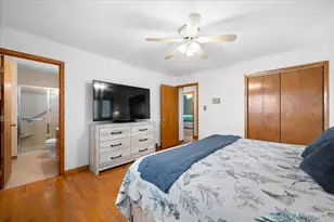 532 Circle Dr, Fox Lake, IL 60020 - Photo 27