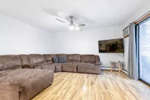 15 Echo Ct, Vernon Hills, IL 60061 - Photo 5