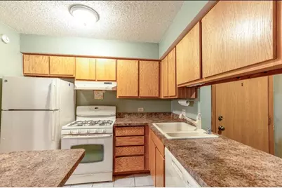 15 Echo Court #8, Vernon Hills, IL 60061 - Photo 9