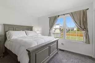 3412 Harbor Ridge Dr, Zion, IL 60099 - Photo 17