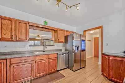 9412 Margail Avenue, Des Plaines, IL 60016 - Photo 9