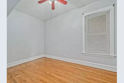 4224 N Kimball Avenue, Chicago, IL 60618 - Photo 9