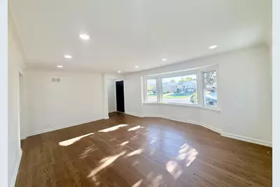 4727 N Newcastle Avenue, Harwood Heights, IL 60706 - Photo 9