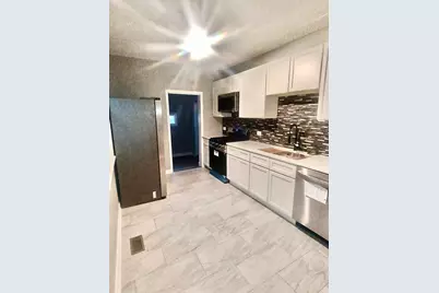 7945 S Perry Avenue, Chicago, IL 60620 - Photo 5