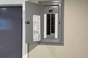 7945 S Perry Ave, Chicago, IL 60620 - Photo 25