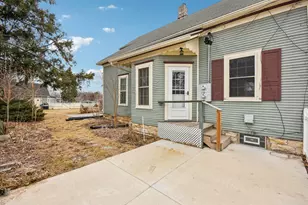 1246 Wauponsee St, Morris, IL 60450 - Photo 33