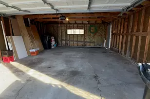 9534 S Yale Ave, Chicago, IL 60628 - Photo 27