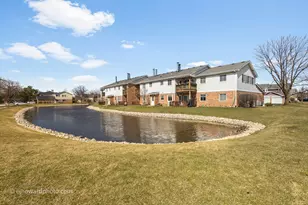 727 Maplewood Ct, Willowbrook, IL 60527 - Photo 21