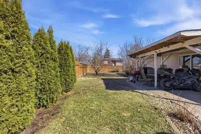 1160 Case Lane, Elgin, IL 60120 - Photo 13