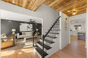 613 Zaininger Ave, Naperville, IL 60563 - Photo 3