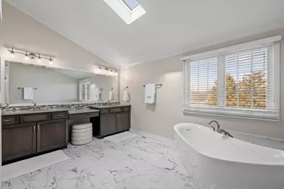 2715 Wendy Drive, Naperville, IL 60565 - Photo 27