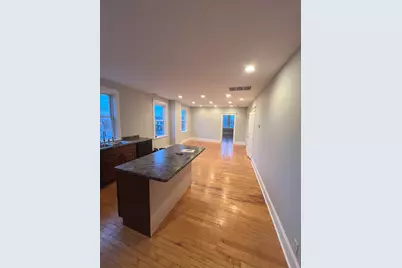 416 W Virginia Street #A, Crystal Lake, IL 60014 - Photo 3