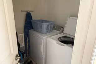 2225 S Crambourne Way, Arlington Heights, IL 60005 - Photo 5