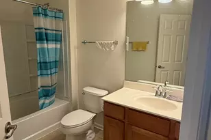 2225 S Crambourne Way, Arlington Heights, IL 60005 - Photo 11