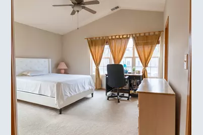 2333 Stoughton Circle, Aurora, IL 60502 - Photo 15