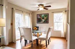 2333 Stoughton Cir, Aurora, IL 60502 - Photo 5