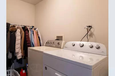 2333 Stoughton Circle, Aurora, IL 60502 - Photo 17