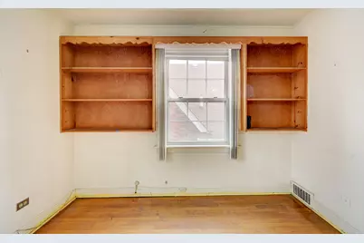 7741 S Paxton Avenue, Chicago, IL 60649 - Photo 37