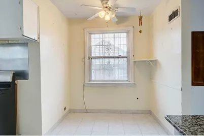 7741 S Paxton Avenue, Chicago, IL 60649 - Photo 15