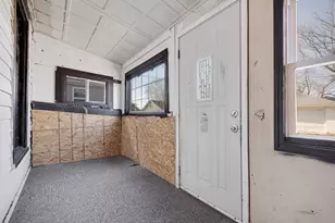 464 Prospect St, Elgin, IL 60120 - Photo 15