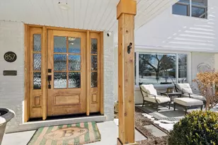 857 S Euclid Ave, Elmhurst, IL 60126 - Photo 3