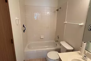 1264 Sandhurst Ln, South Elgin, IL 60177 - Photo 17