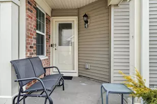 1161 Amber Dr, Cary, IL 60013 - Photo 23
