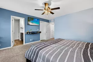 1161 Amber Dr, Cary, IL 60013 - Photo 13